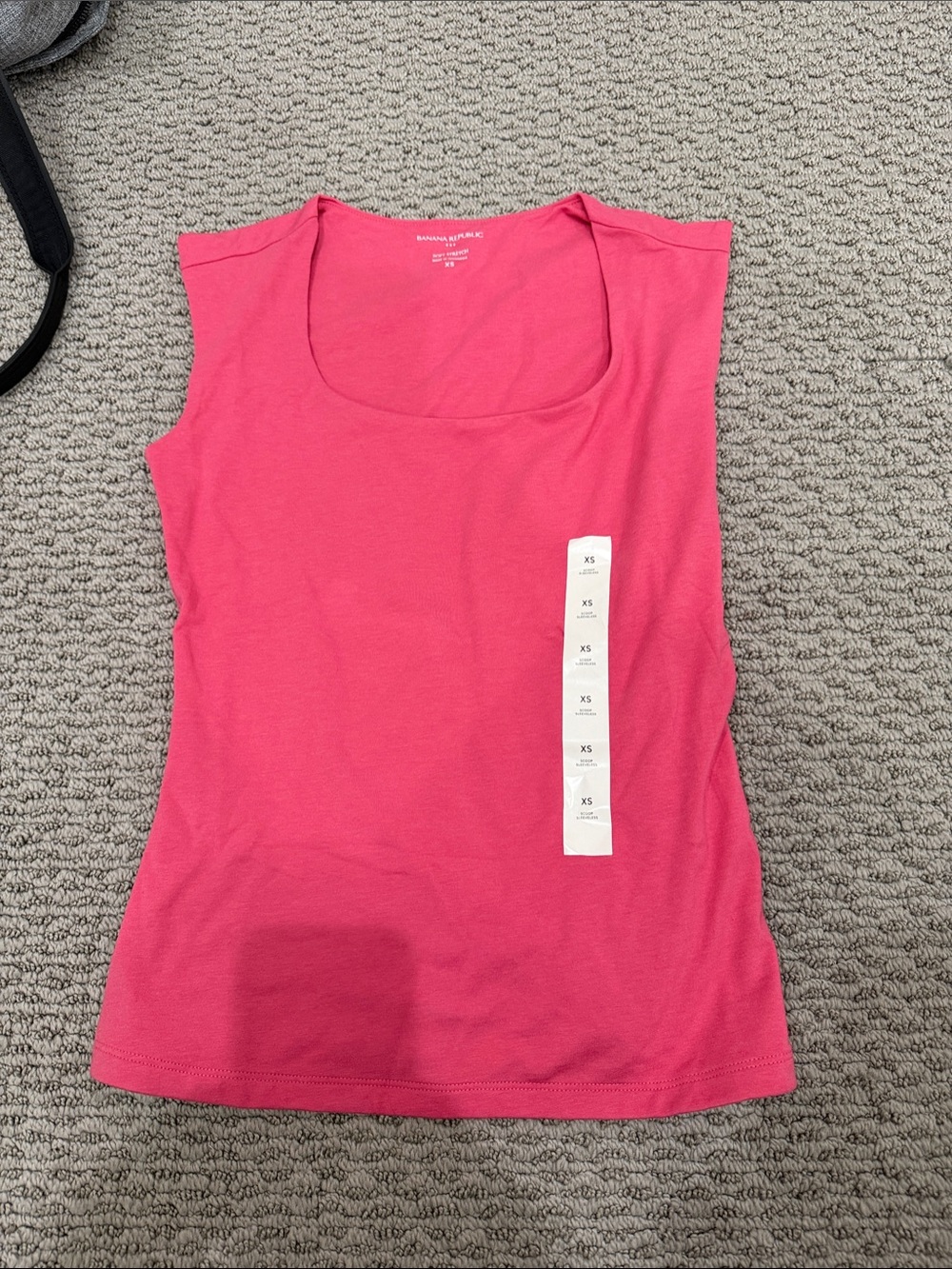 Banana Republic Hot Pink Scoop Neck Tank